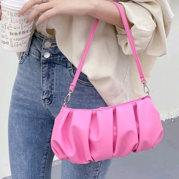 envyUSXchange Handbags - Small Pink Cloud Bag